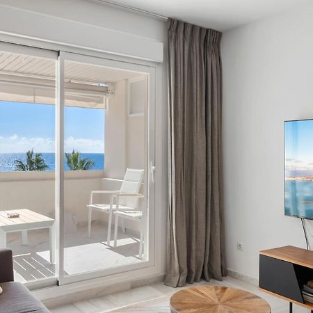 Sea View 2-Bedroom Apartment With Pool Marbella Exteriör bild